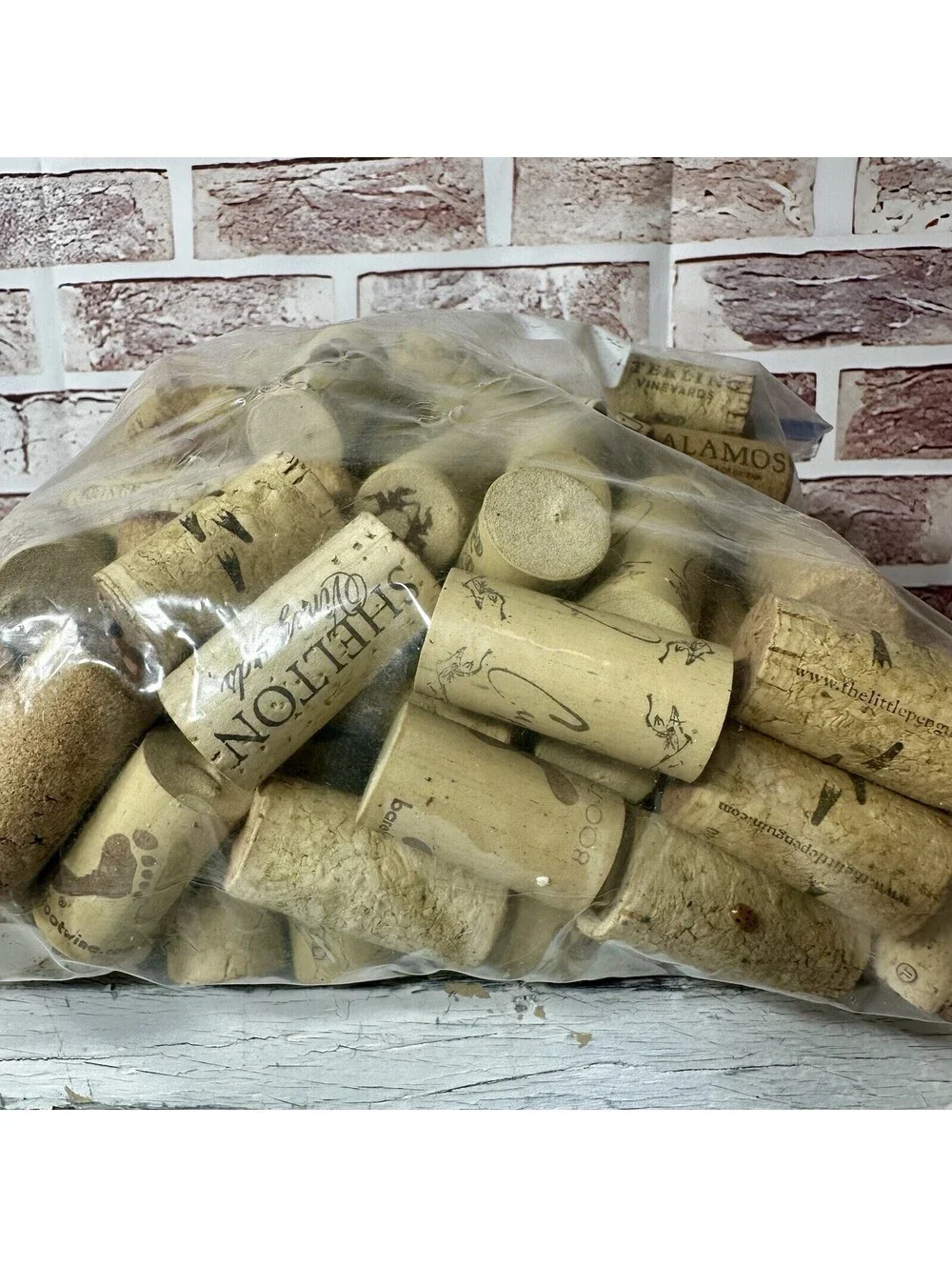 Natural Wine Corks Variety (1 Gallon Bag) Crafts Weddings - New (See Pictures)